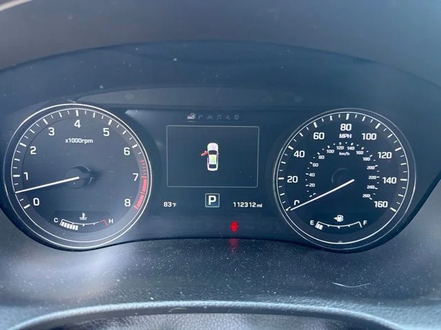 Used 2015 Gray Hyundai 5.0 image 11