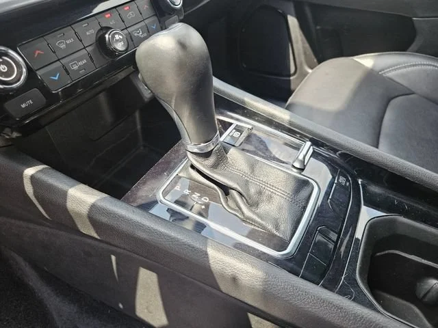 Used 2025 Blue Jeep Limited image 24