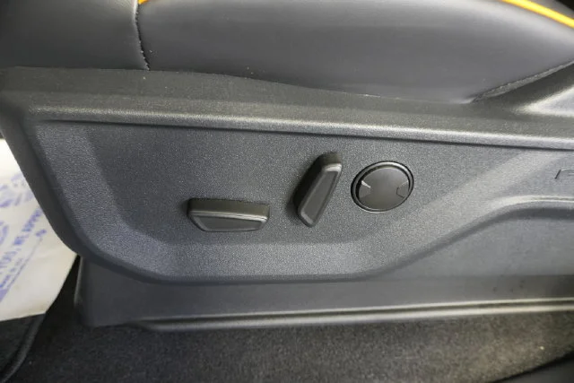 New 2026 Agate Black Metallic Ford Tremor® image 23