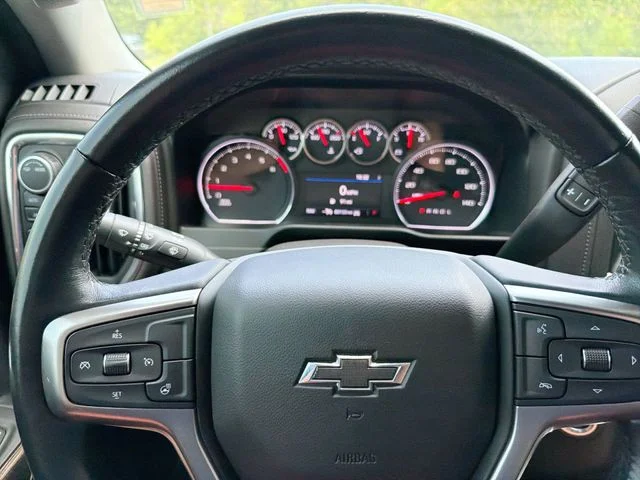 Used 2021 Beige Chevrolet LT Trail Boss image 17