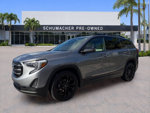 Used 2021 Gray GMC SLE image 3
