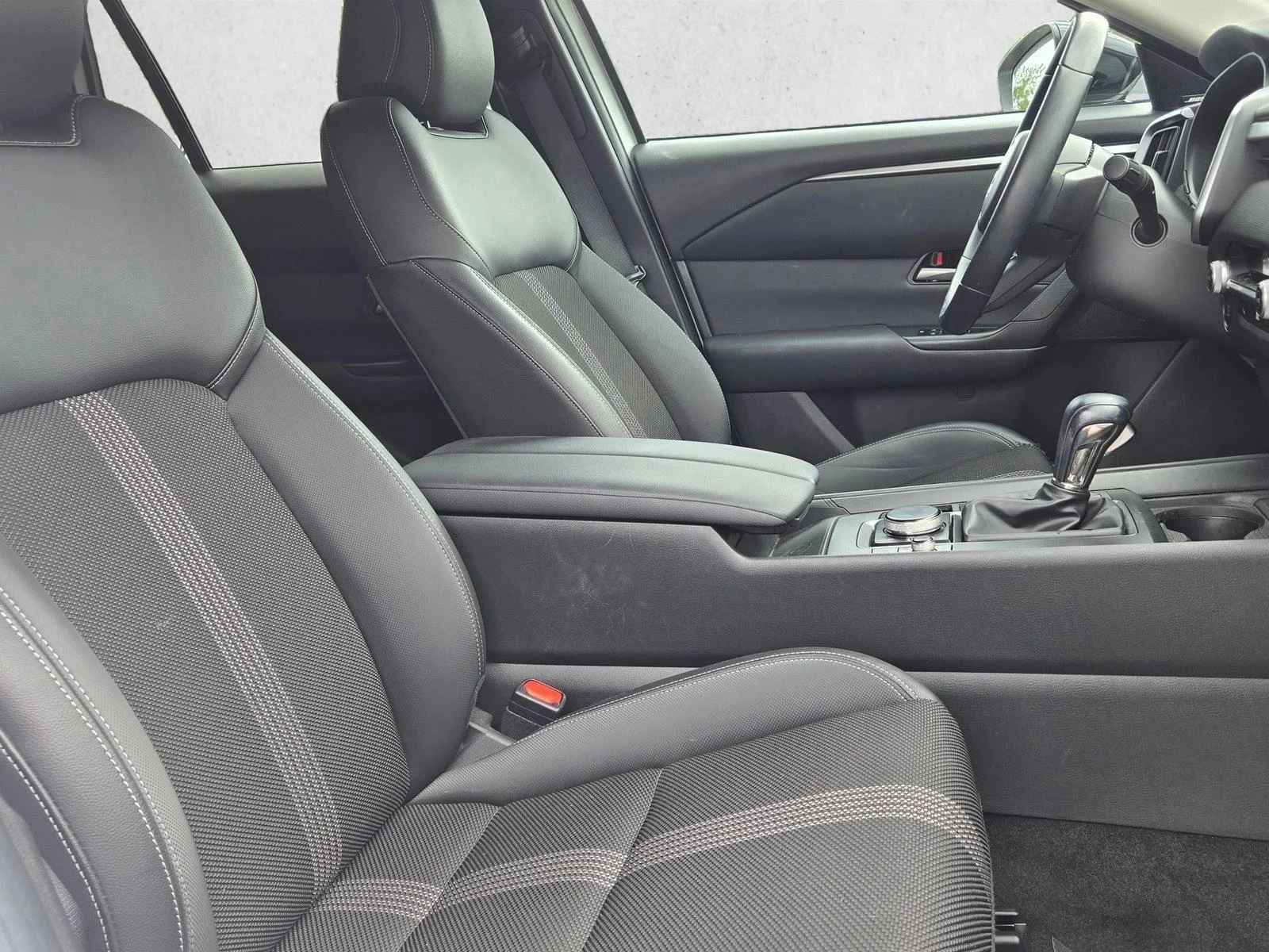 Used 2024 Wind Chill Pearl Mazda 2.5 S Premium Package image 23