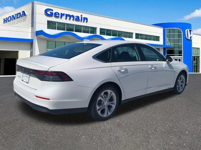 New 2026 Platinum White Pearl Honda LX image 3