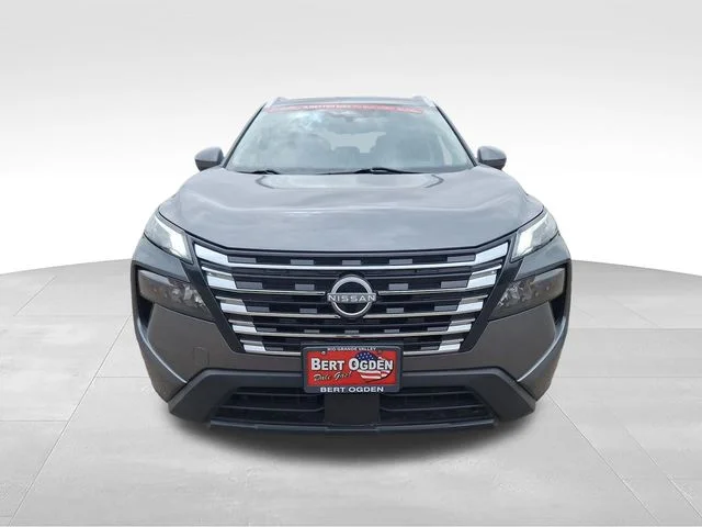 Used 2024 Gray Nissan SV image 2