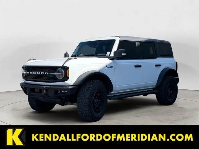 2024 Ford Bronco Wildtrak 4x4's photo