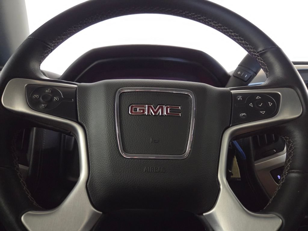 Used 2014 Silver GMC SLE image 22