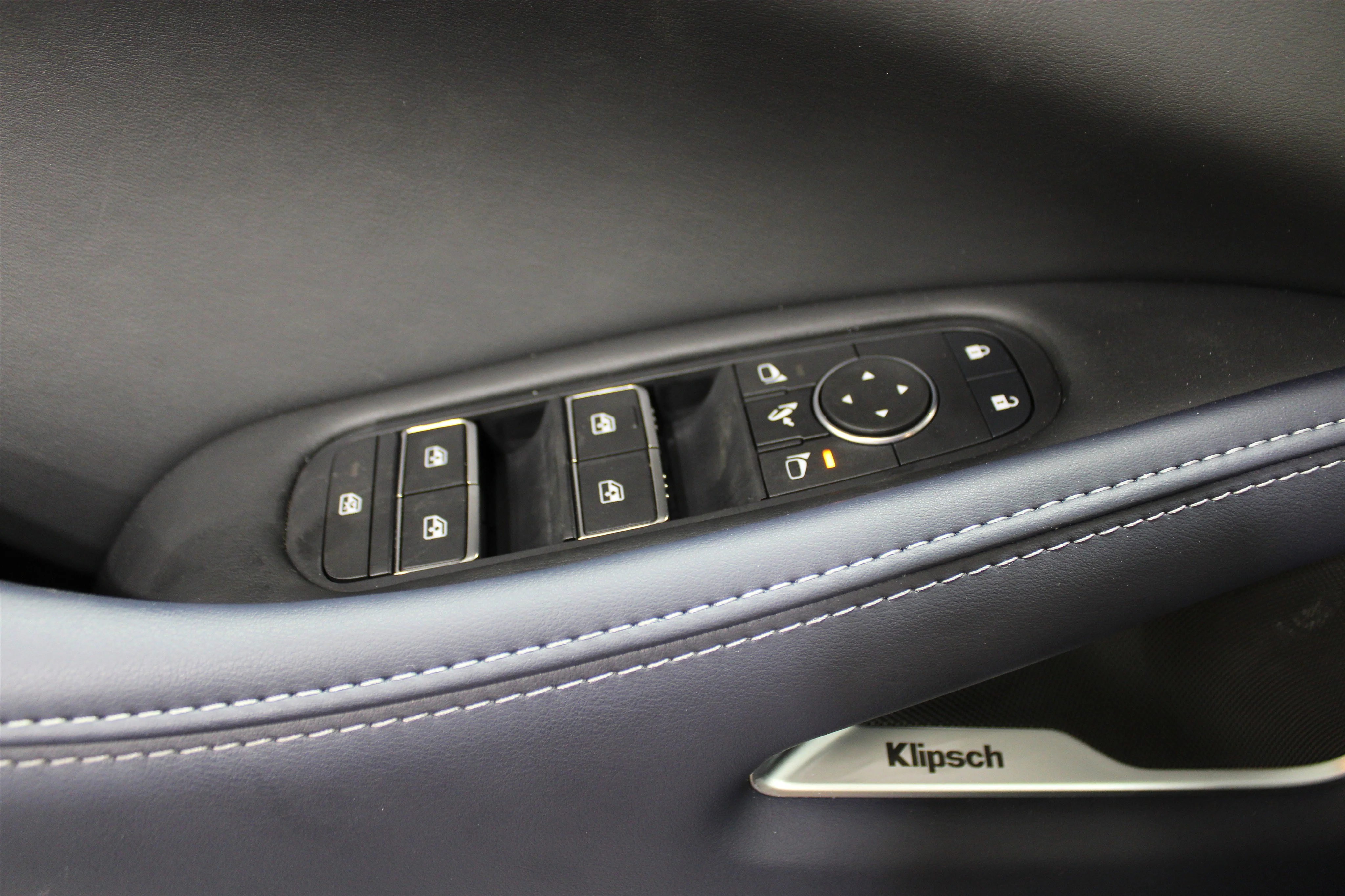 2026 INFINITI QX60 LUXE - Photo 7