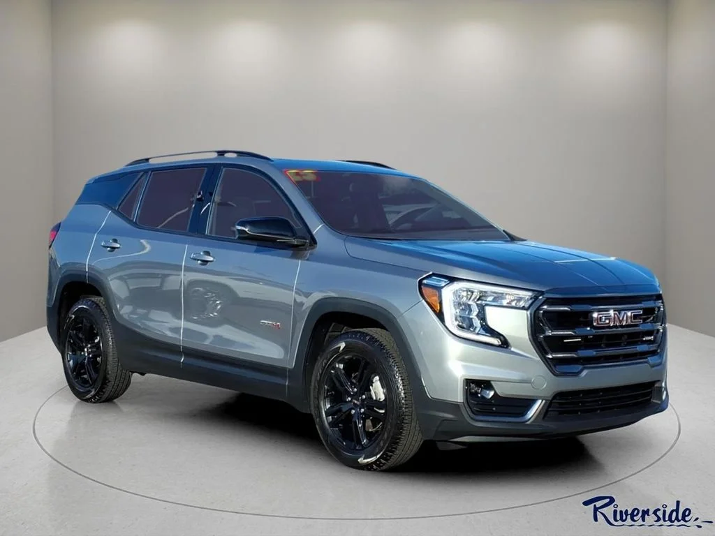 Used 2023 Silver GMC AT4 image 1