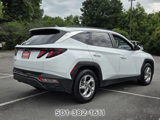 Used 2024 White Hyundai SEL image 5