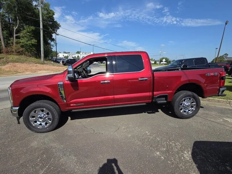 New 2026 Ruby Red Metallic Tinted Clearcoat Ford F-250® King Ranch® image 4