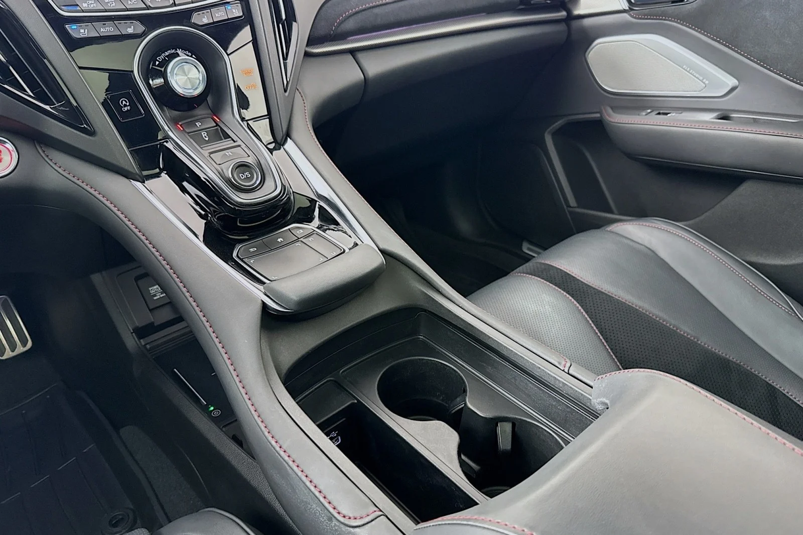 Used 2022 WHITE PEARL Acura A-Spec image 5