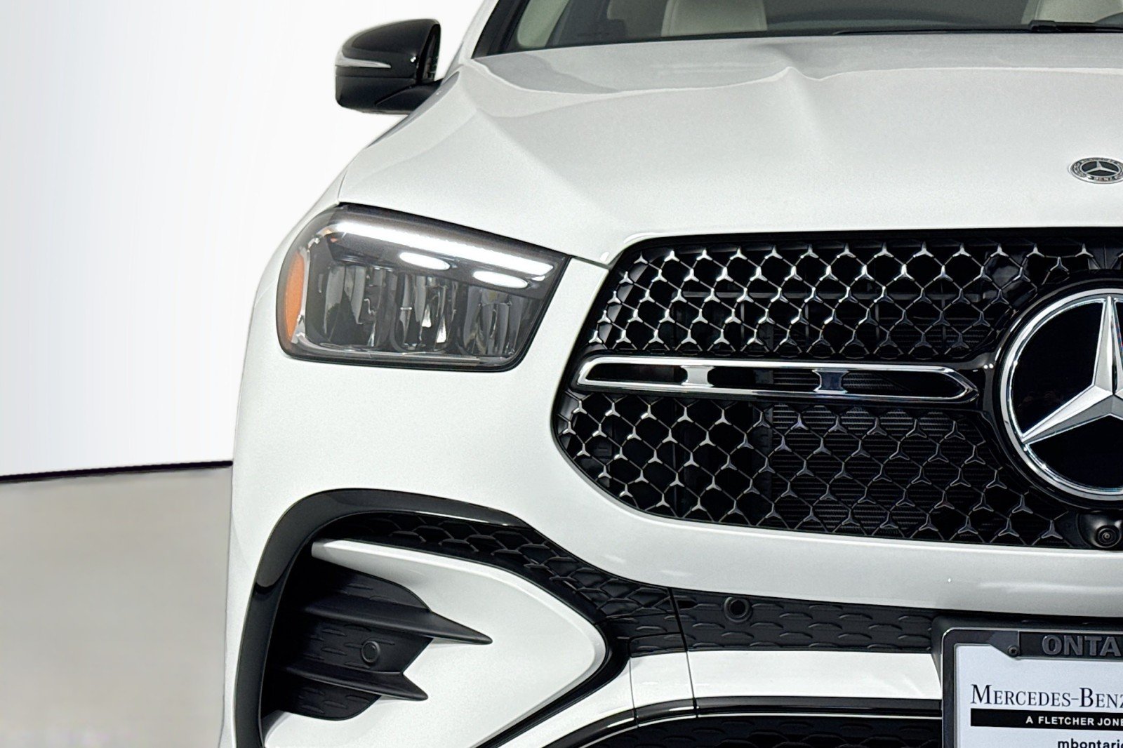 New 2026 Polar White Mercedes-Benz GLE 450 4MATIC® Coupe image 13