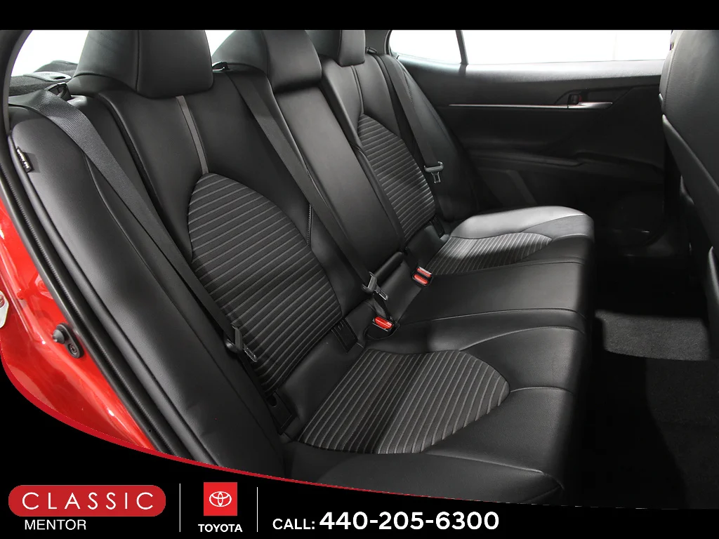 2023 Toyota Camry SE - Photo 16