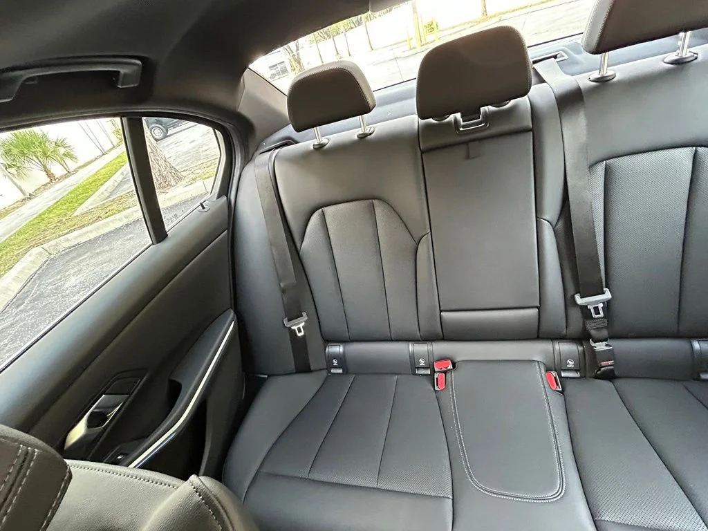 Used 2025 White BMW 330i image 12