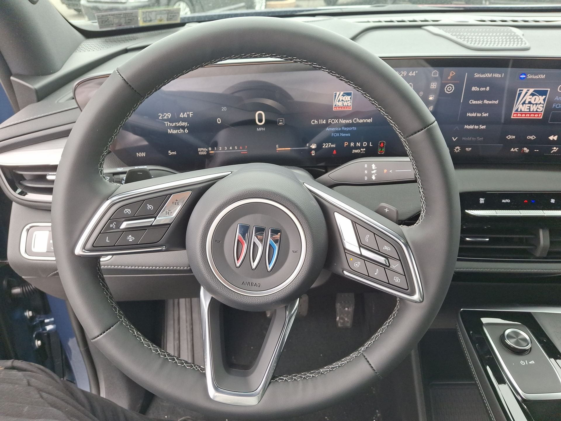 2025 Buick Enclave Preferred - Photo 48