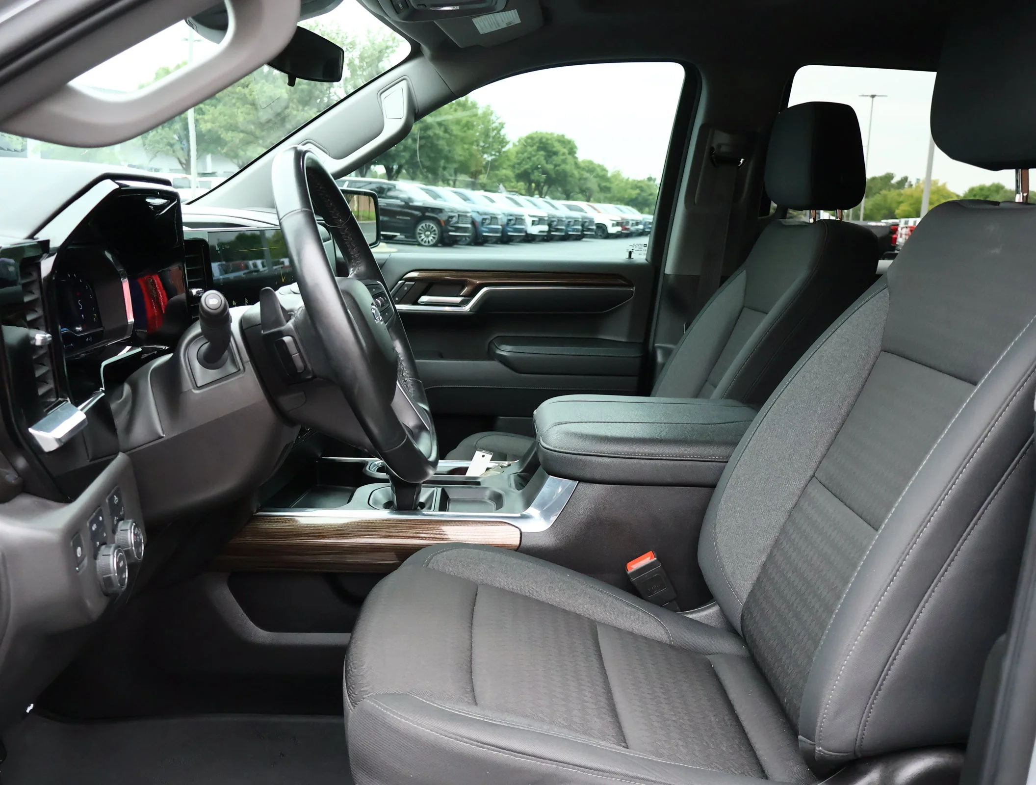 Used 2024 Slate Gray Metallic Chevrolet LT Trail Boss image 10