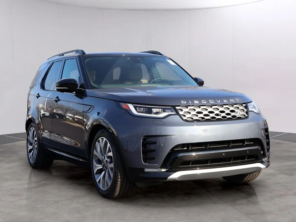 Used 2026 Varesine Blue Metallic Land Rover Gemini Edition image 3