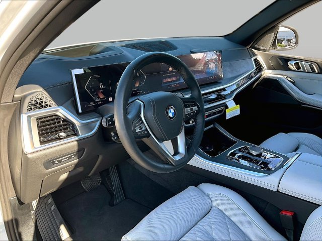 Used 2026 White BMW sDrive40i image 20