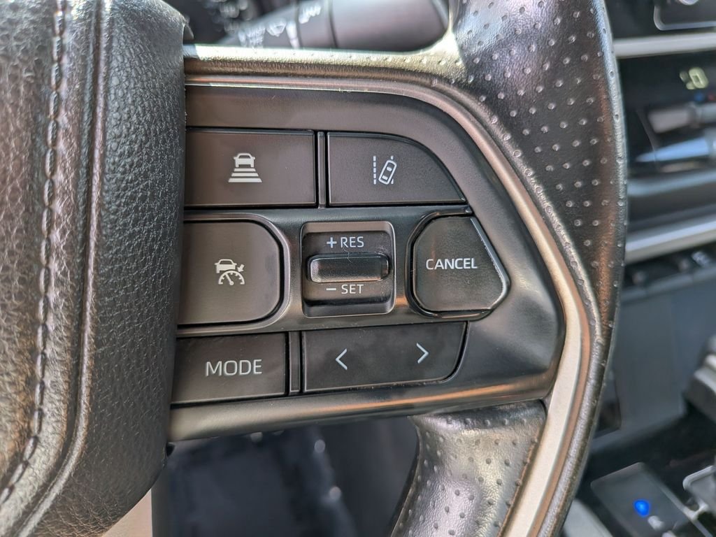 2025 Toyota Tundra SR5 - Photo 18