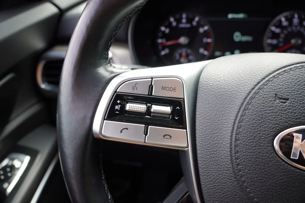 Used 2021 Glacial White Pearl Kia SX image 38