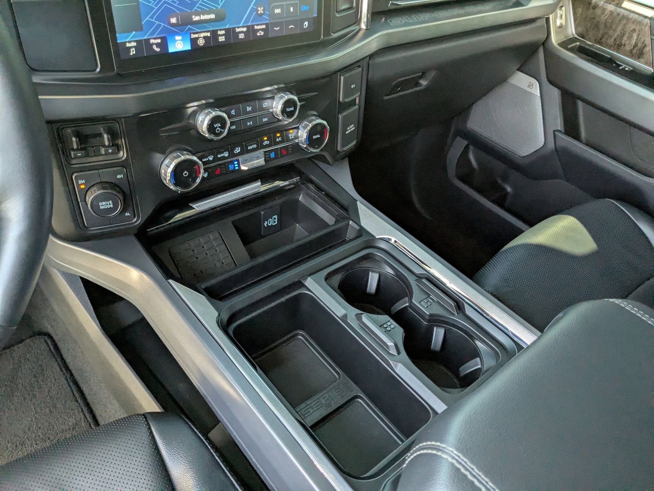 Used 2024 Oxford White Ford LARIAT image 20