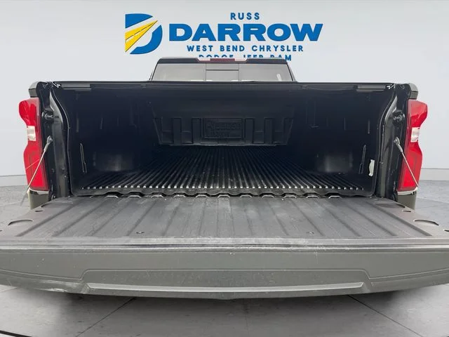 Used 2022 Black Chevrolet RST image 24