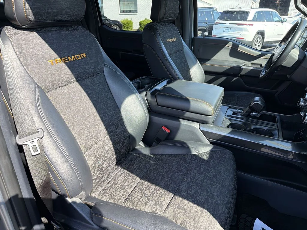 Used 2022 Silver Ford Tremor image 29
