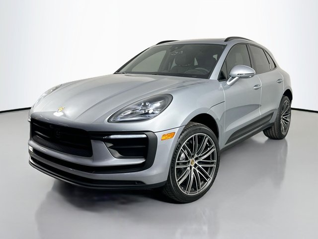 Pre-Owned 2026 Porsche Macan Base With Navigation &amp; AWD