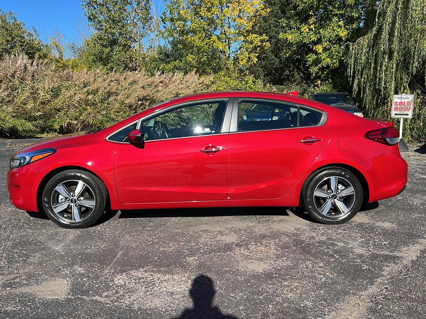 Used 2018 Currant Red Kia S image 19