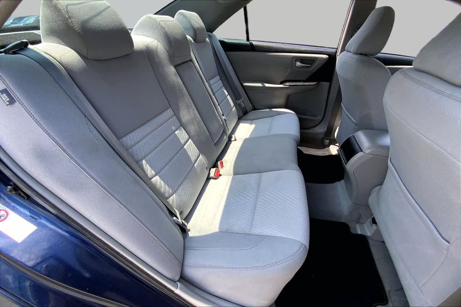 Used 2016 Parisian Night Pearl Toyota LE image 19
