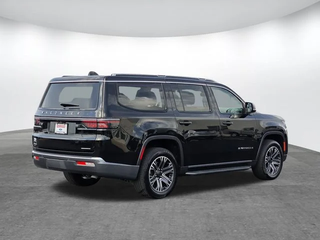 Certified Used 2022 Diamond Black Jeep Series III image 4