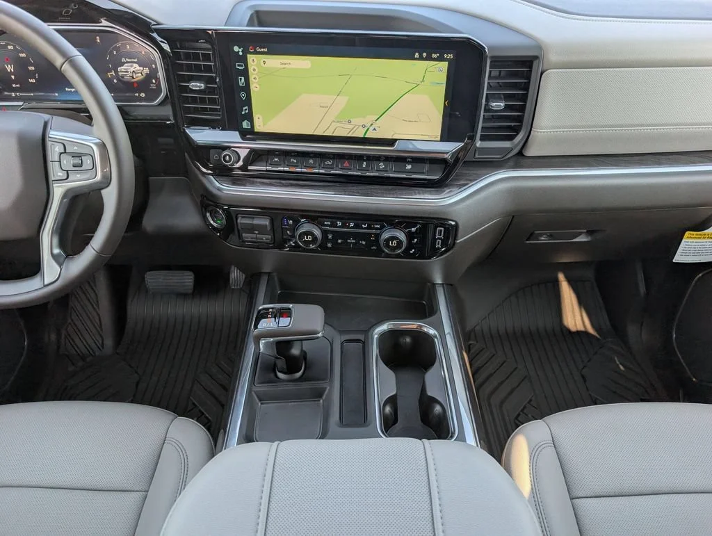 2026 Chevrolet Silverado 1500 LTZ - Photo 11