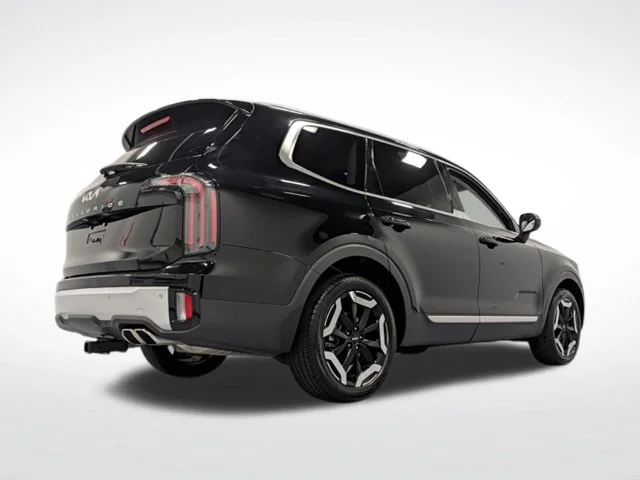 Used 2024 Black Kia EX image 10