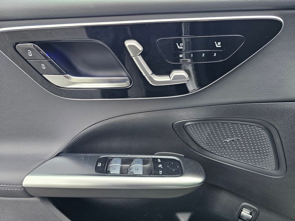2026 Mercedes-Benz C-Class Sedan C 300 - Photo 16