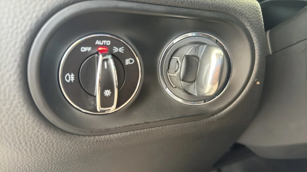 Used 2019 Black Porsche S image 22