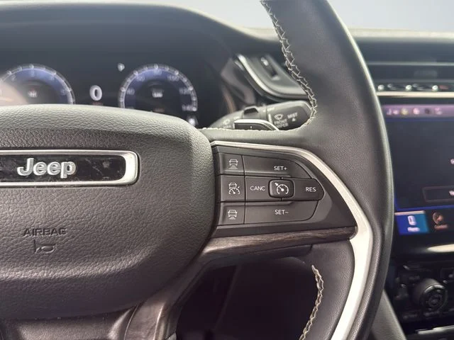 Used 2023 White Jeep Limited image 16