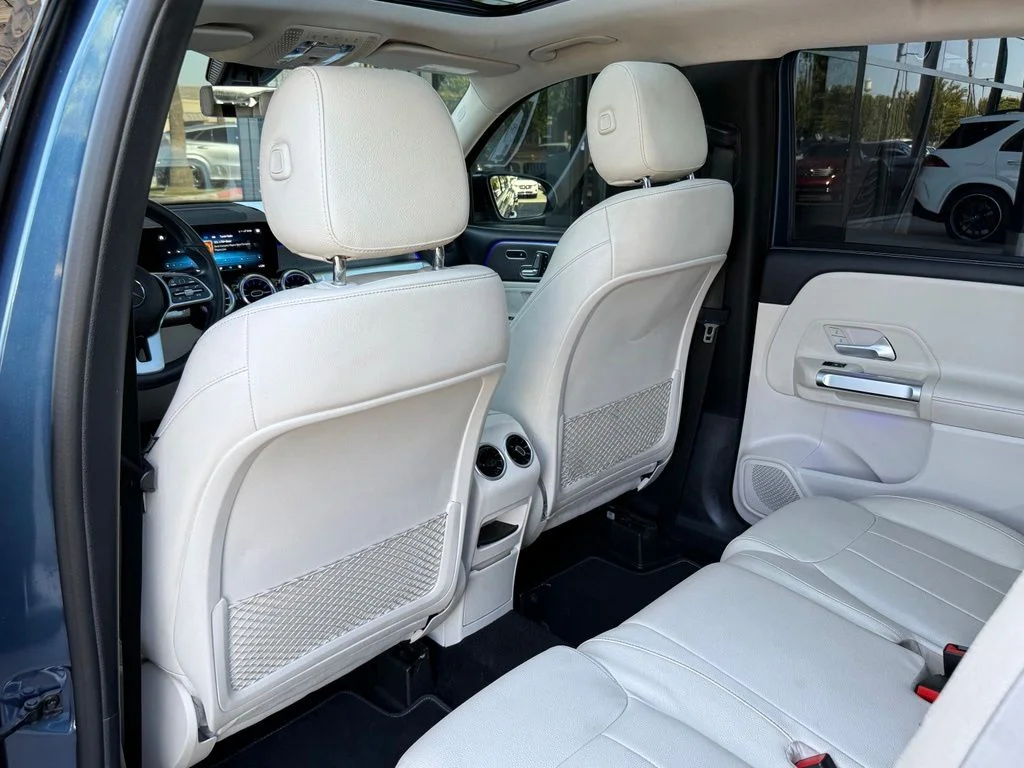 Certified Used 2023  Mercedes-Benz GLB 250 image 26