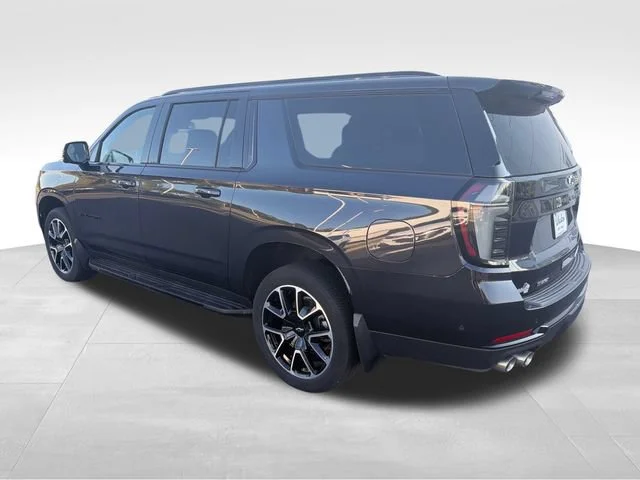 Used 2025 Dark Ash Metallic Chevrolet RST image 3