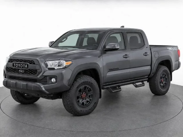 Used 2019 Magnetic Gray Metallic Toyota SR image 2