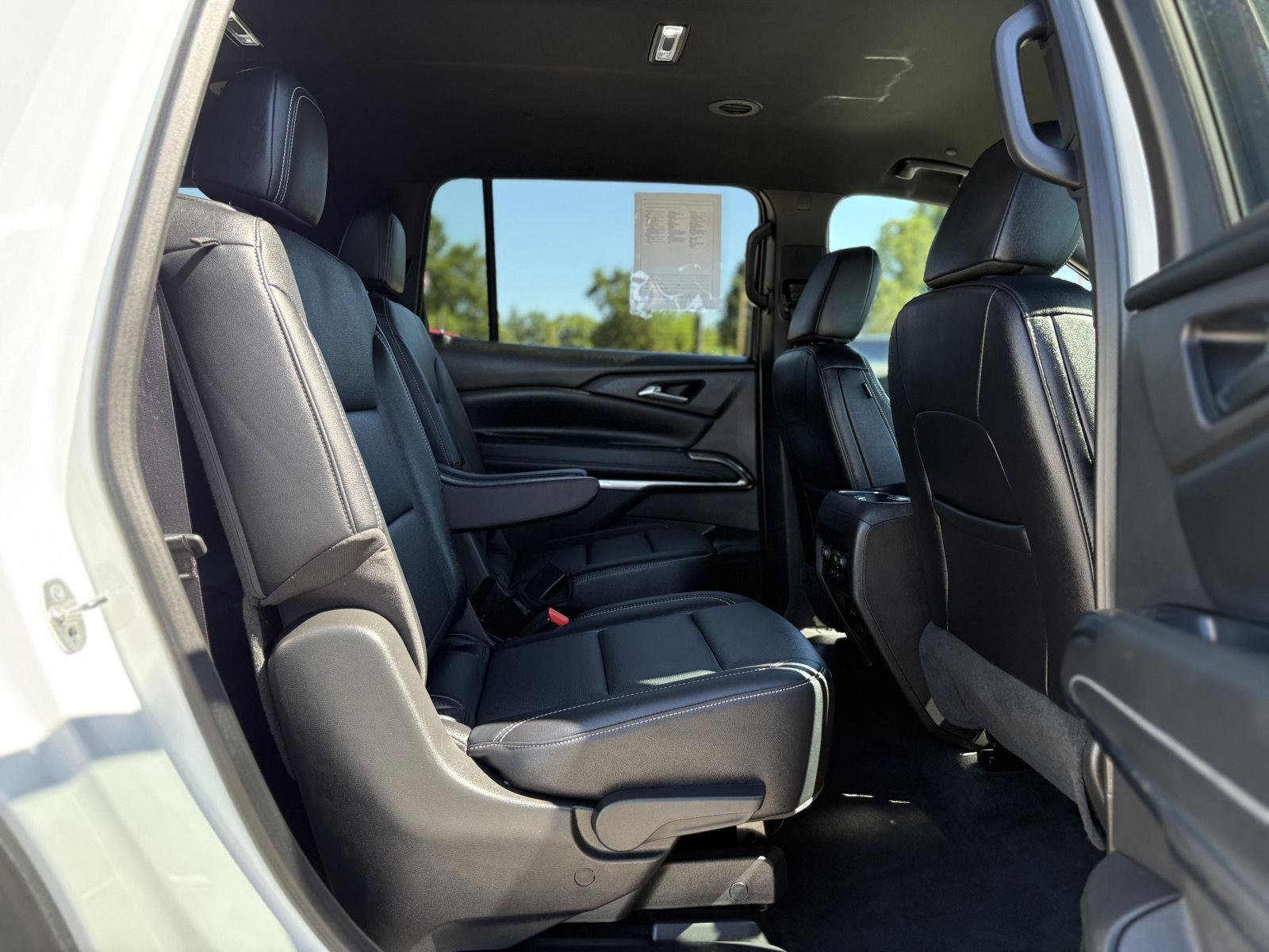 Used 2026 Summit White Chevrolet FWD LT image 15