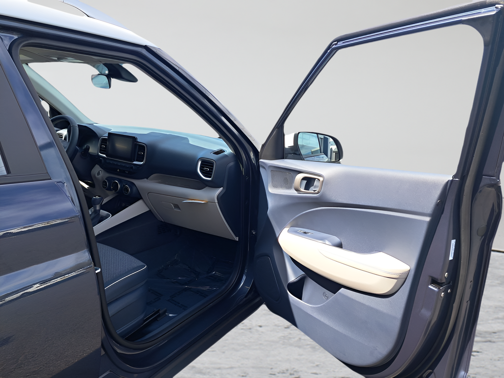 New 2026 White Hyundai SEL image 15
