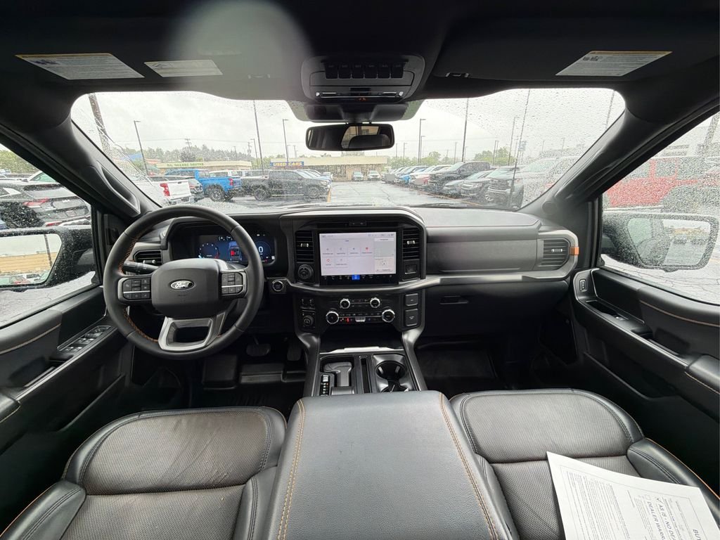 Used 2025 Black Metallic Ford Tremor image 25