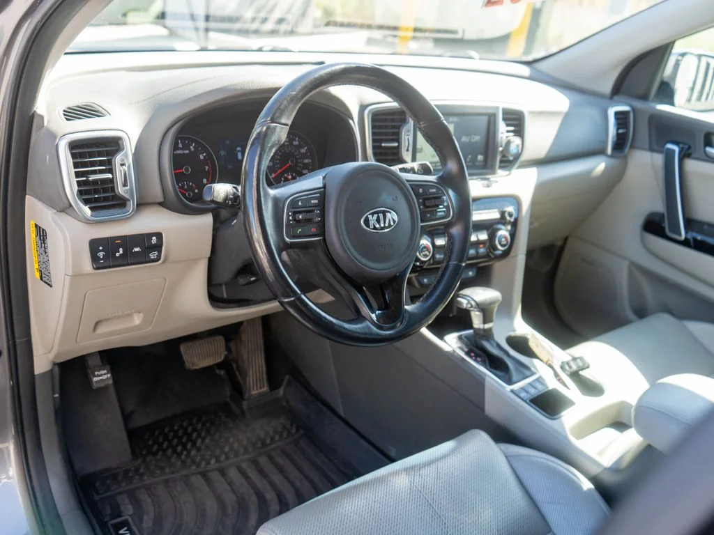 Used 2018 Silver Kia EX image 16