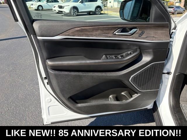 Used 2026 White Jeep Limited image 12