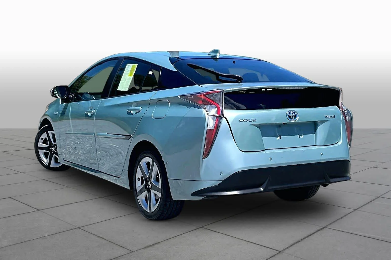 Used 2017 Sea Glass Pearl Toyota Three Touring image 12
