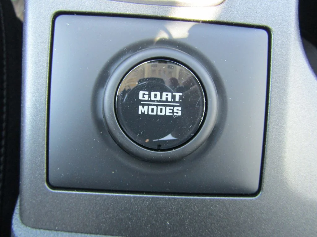 New 2026 Azure Gray Metallic Tri-Coat Ford Outer Banks® image 20