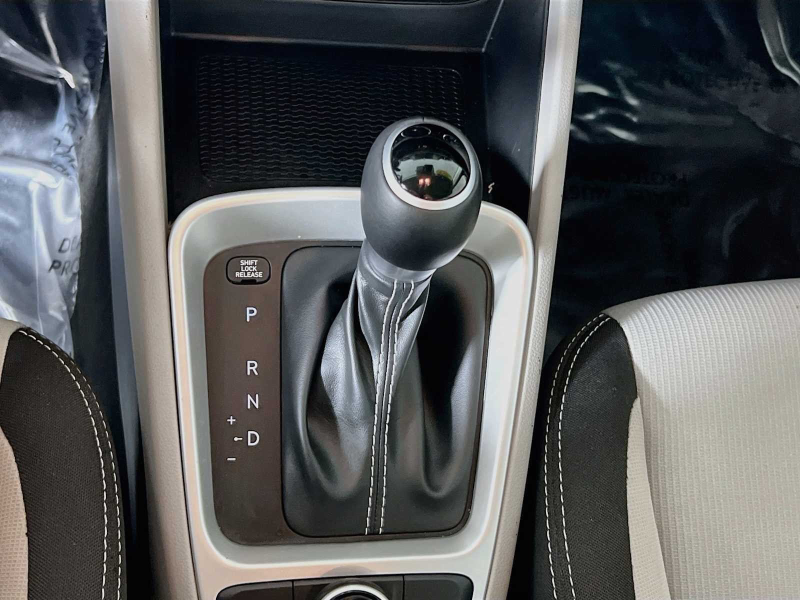 Used 2023 Galactic Gray Hyundai SEL image 17