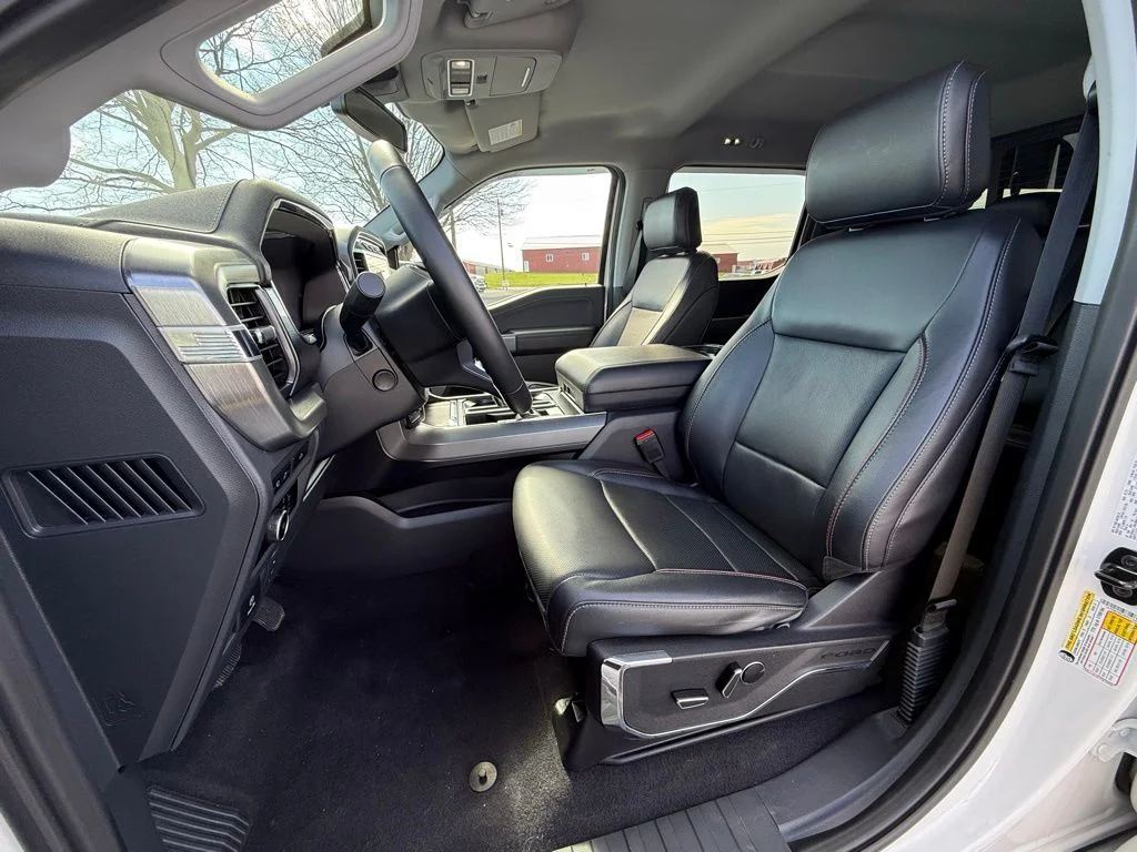 2023 Ford F-150 Lariat - Photo 17
