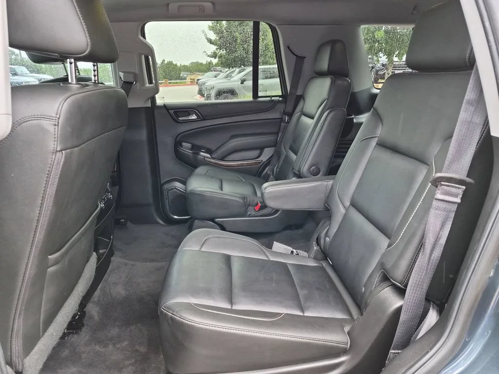 Used 2019 SHADOW GRAY METALLIC Chevrolet LT image 36