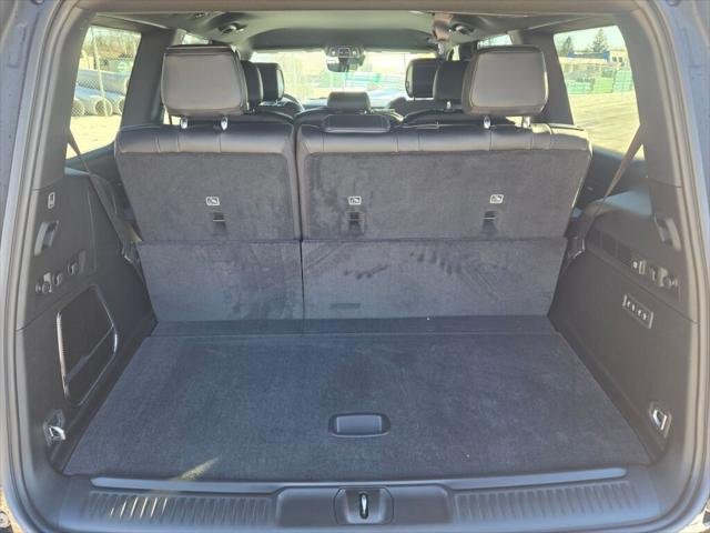 New 2026 High Gloss Black Exterior Paint Jeep Grand Wagoneer image 40